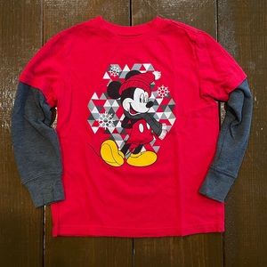Winter Mickey Mouse t-shirt